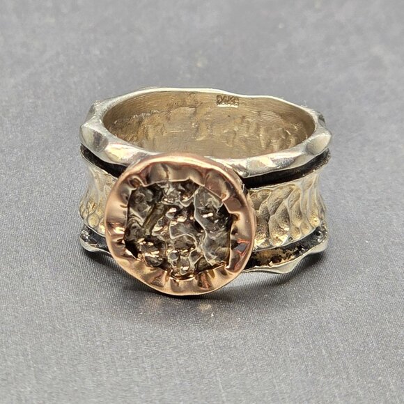VTG Brutalist Sterling Silver &14K Gold Ring Sz 7 Signed S Textured Band 7.94g - Picture 1 of 12